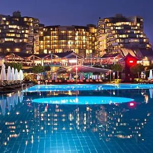 Semesteranläggning (resort) Limak Lara Deluxe &